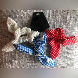 NWT - SCrunchies